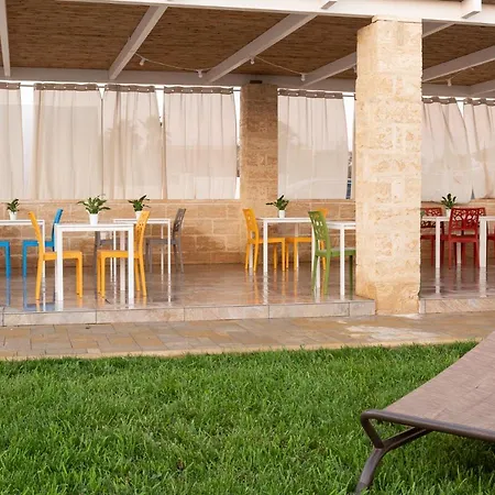 Bed & Breakfast Domus Terra Mare 4*