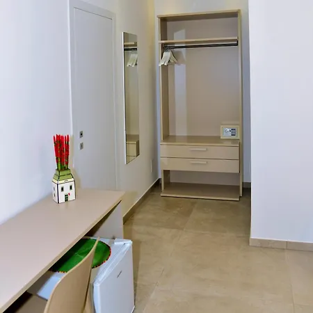 Bed & Breakfast Domus Terra Mare 4*