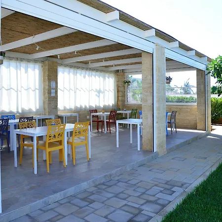 Domus Terra Mare Bed & Breakfast