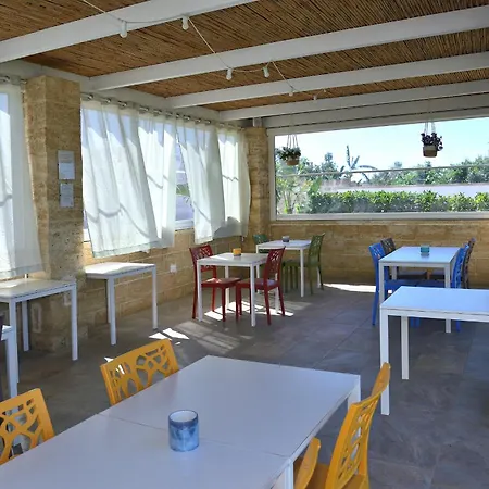 Bed & Breakfast Domus Terra Mare 5*